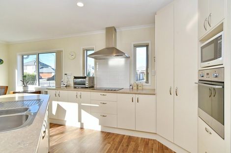 Photo of property in 75 Lamorna Road, Parklands, Christchurch, 8083