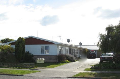 Photo of property in 2/20 Clarence Cox Crescent, Pirimai, Napier, 4112