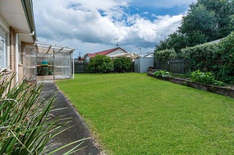Photo of property in 19 Catalina Drive, Melville, Hamilton, 3206