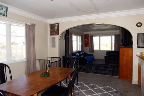 Photo of property in 1 Princess Street, Marton, 4710