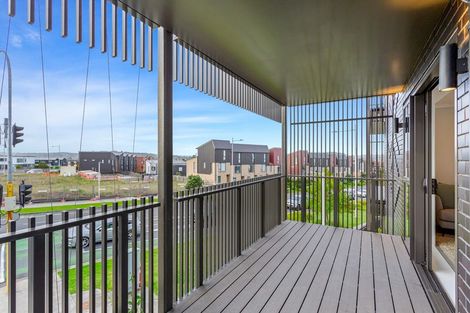 Photo of property in 2/2 Te Rito Road, Hobsonville, Auckland, 0616