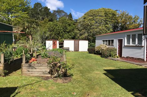 Photo of property in 31 Tombleson Road, Lake Rotoma, Rotorua, 3074
