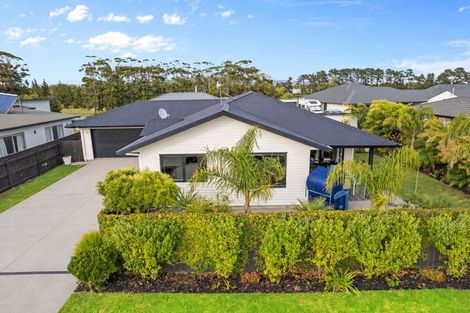 Photo of property in 48 Bunyan Road, Coastlands, Whakatane, 3120