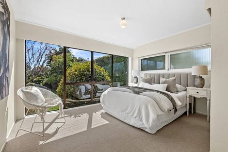 Photo of property in 8 Terrylyn Drive, Hillcrest, Auckland, 0627