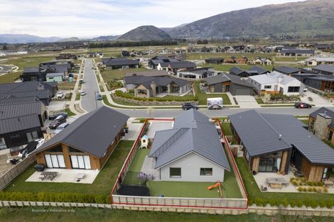 Photo of property in 15 Campbell Road, Wanaka, 9305