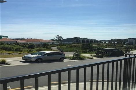 Photo of property in 9 Frances Bryers Road, Hobsonville, Auckland, 0616