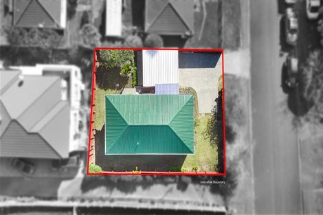 Photo of property in 11 Danube Lane, Glen Eden, Auckland, 0602