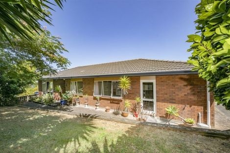 Photo of property in 5 Jacinta Grove, Swanson, Auckland, 0612