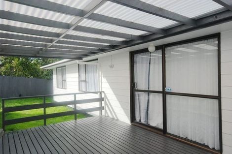 Photo of property in 2/15 Tyburnia Avenue, Mount Albert, Auckland, 1025