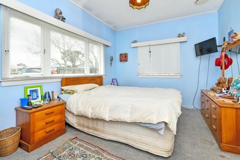 Photo of property in 1/5 Freyberg Avenue, Papatoetoe, Auckland, 2104