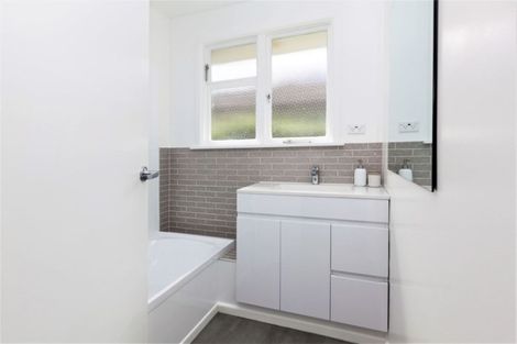 Photo of property in 71 Mooray Avenue, Bishopdale, Christchurch, 8053