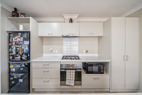 Photo of property in 5 Poppy Watts Grove, Stokes Valley, Lower Hutt, 5019