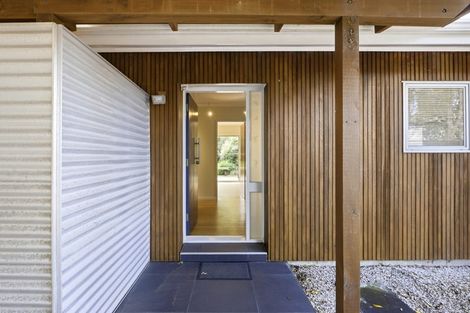 Photo of property in 15 Sartors Avenue, Northcross, Auckland, 0630
