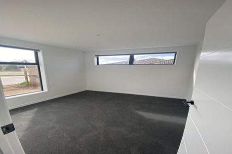 Photo of property in 1 Maara Close, Papamoa Beach, Papamoa, 3118