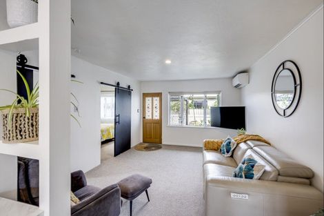 Photo of property in 3/245 Kennedy Road, Onekawa, Napier, 4110