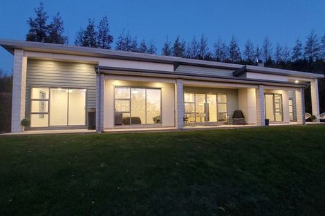 Photo of property in 191 Cormacks-kia Ora Road, Cormacks, Oamaru, 9495