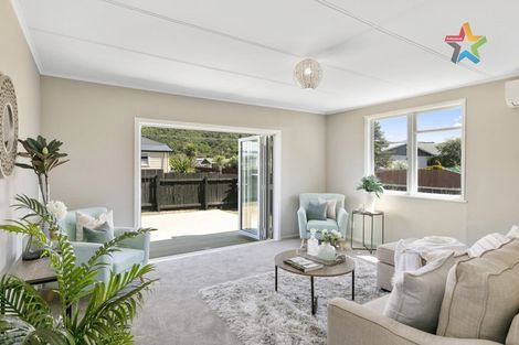 Photo of property in 17 Grimsby Grove, Wainuiomata, Lower Hutt, 5014