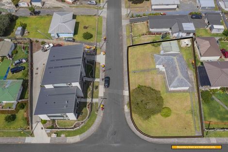 Photo of property in 32 Whitley Crescent, Otara, Auckland, 2023