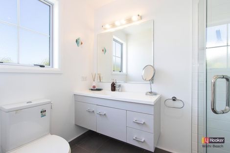 Photo of property in 33 Ocean Breeze Drive, Waihi Beach, 3611