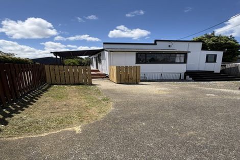 Photo of property in 76 Wharf Road, Te Atatu Peninsula, Auckland, 0610