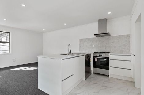 Photo of property in 6/29 May Street, Mount Maunganui, 3116