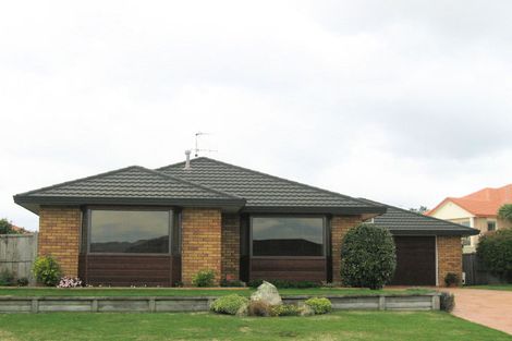 Photo of property in 16 Kotuku Drive, Paraparaumu Beach, Paraparaumu, 5032