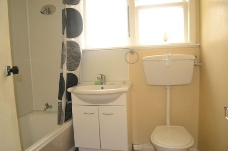 Photo of property in 86 Seddon Street, Naenae, Lower Hutt, 5011