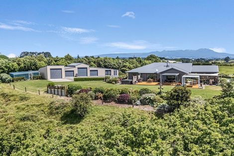 Photo of property in 98 Pitt Road, Hillsborough, New Plymouth, 4372