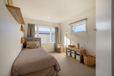 Photo of property in 53 Harris Crescent, Papanui, Christchurch, 8053