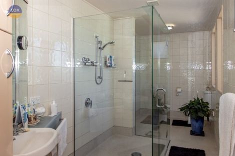 Photo of property in 28 Le Quesne Road, Bay View, Napier, 4104