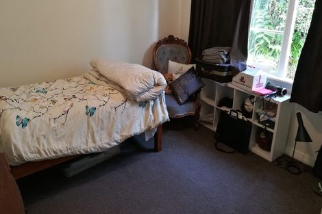 Photo of property in 5 Harland Street, Brooklyn, Wellington, 6021