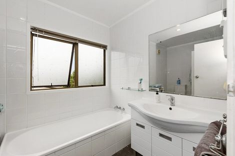 Photo of property in 7 Bellwood Place, Chartwell, Hamilton, 3210