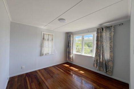 Photo of property in 34 Fairdene Avenue, Henderson, Auckland, 0610