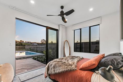 Photo of property in 76 Arran Drive, Orewa, 0931