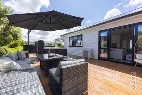 Photo of property in 21 Pukemarino Road, Waimauku, 0812