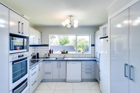 Photo of property in 62 Rogers Road, Bay View, Napier, 4104