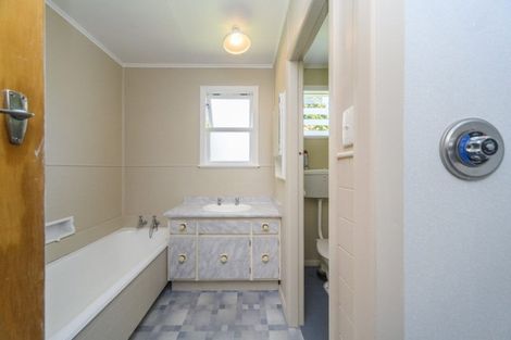 Photo of property in 99 Buick Crescent, Awapuni, Palmerston North, 4412