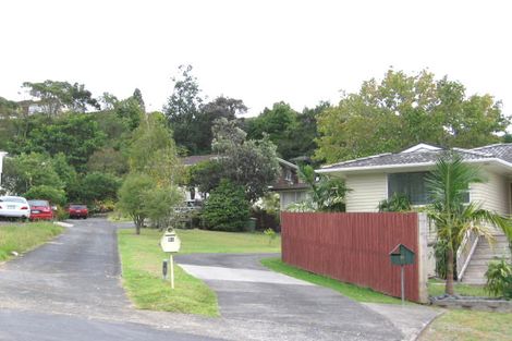 Photo of property in 31 Sequoia Place, Sunnynook, Auckland, 0620