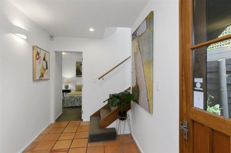 Photo of property in 31c Patanga Crescent, Thorndon, Wellington, 6011