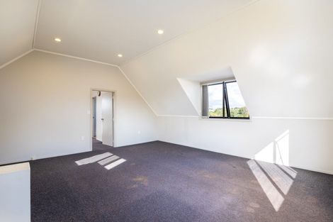 Photo of property in 38 Trelawney Crescent, Westown, New Plymouth, 4310