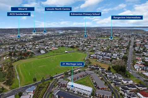 Photo of property in 21 Meritage Lane, Te Atatu South, Auckland, 0610