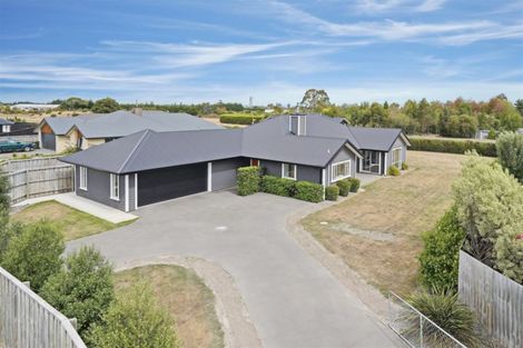 Photo of property in 17 Ormandy Court, Amberley, 7410