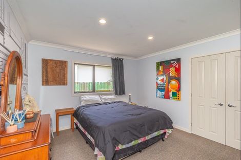 Photo of property in 177 Queen Street West, Levin, 5510