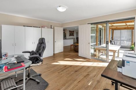 Photo of property in 356 One Tree Point Road, One Tree Point, 0118