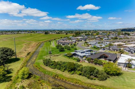 Photo of property in 58 Merlot Drive, Greenmeadows, Napier, 4112