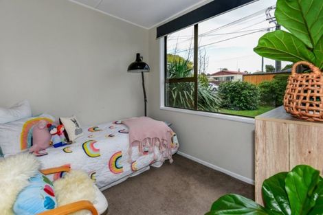 Photo of property in 115 Tedder Avenue, North New Brighton, Christchurch, 8083