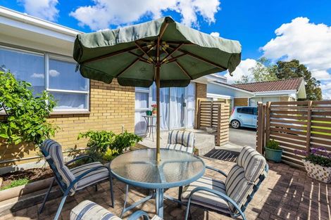 Photo of property in 2/46 Takanini Road, Takanini, 2112