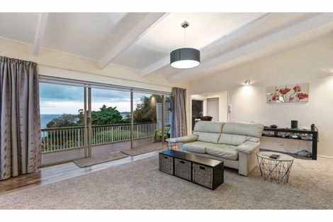 Photo of property in 25 Duncansby Road, Stanmore Bay, Whangaparaoa, 0932