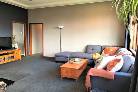 Photo of property in 1 Mcneil Street, Balclutha, 9230