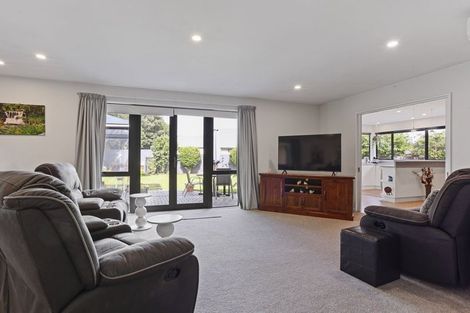 Photo of property in 40 Panckhurst Drive, Woodend, 7610